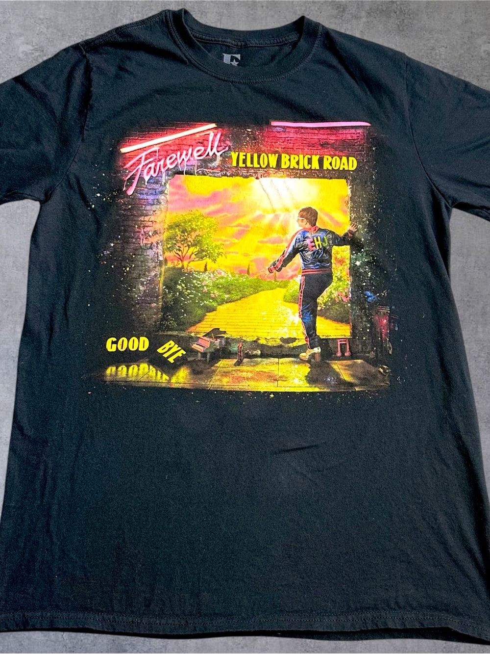 Elton John 2018 Farewell Yellow Brick Road Tour T Shirt Mens M 20x27 Black